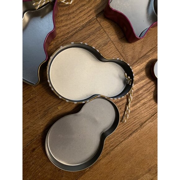 Empty Christmas Small Tea Tin Ornaments To Fill And Hang On Tree Lot 4 - Picture 11 of 12